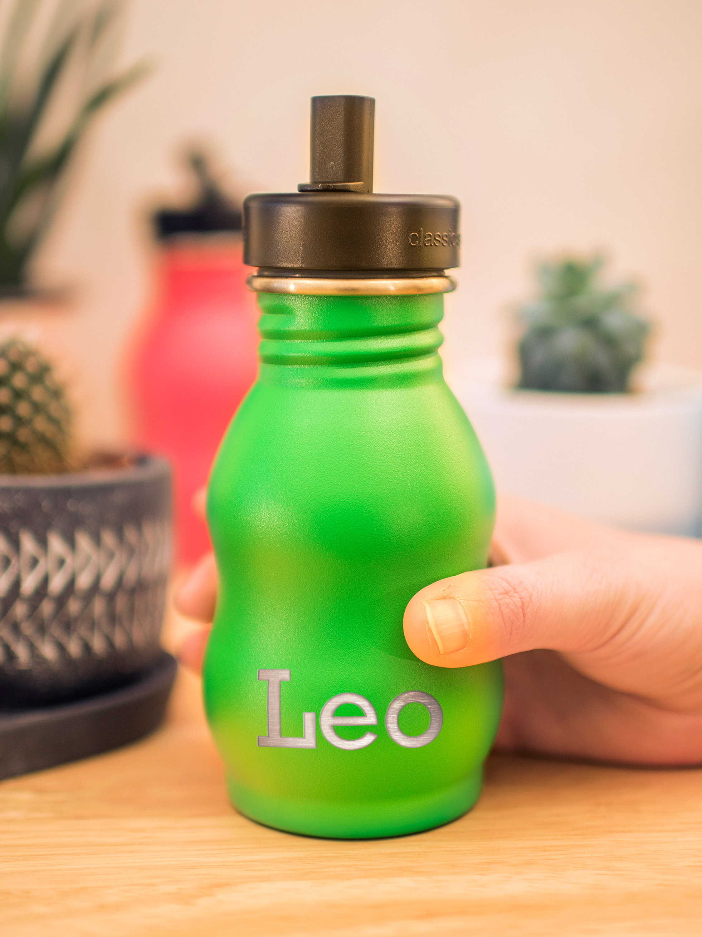 John Lewis Curvy Canteen 350ml Product Photography