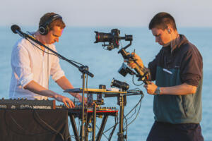 BTS Livestreaming Berry Head   Landscape Format44